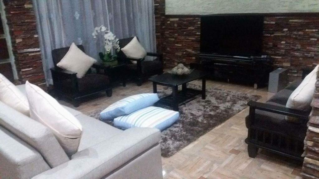 Affordable Baguio Apt Baguio City Екстер'єр фото